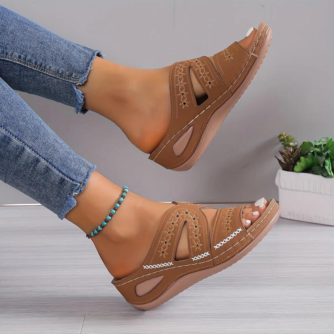 Orthopro™ - Orthopaedic sandals
